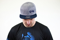 SNAPBACK FBC PLZEŇ šedo modrá